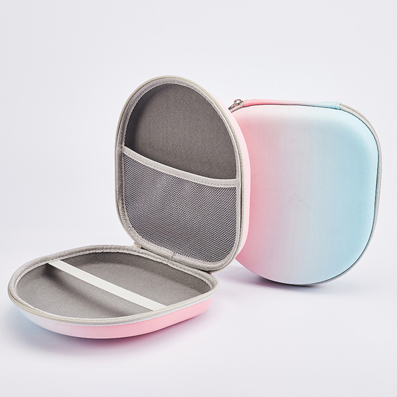 Headphone Storage Bag Gradient - огляд і ціна Beats Headphone Solo 4